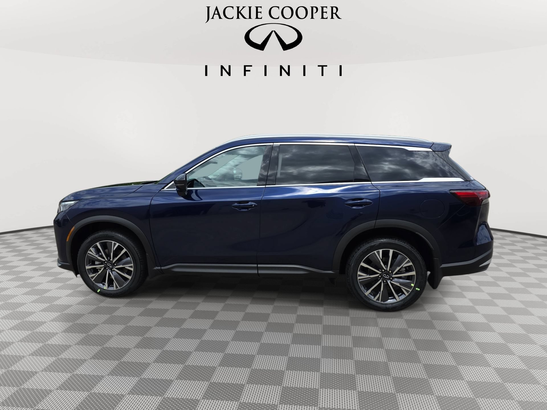 New 2027 INFINITI QX60 Luxe w/ Cargo Package AWD/4WD image 8