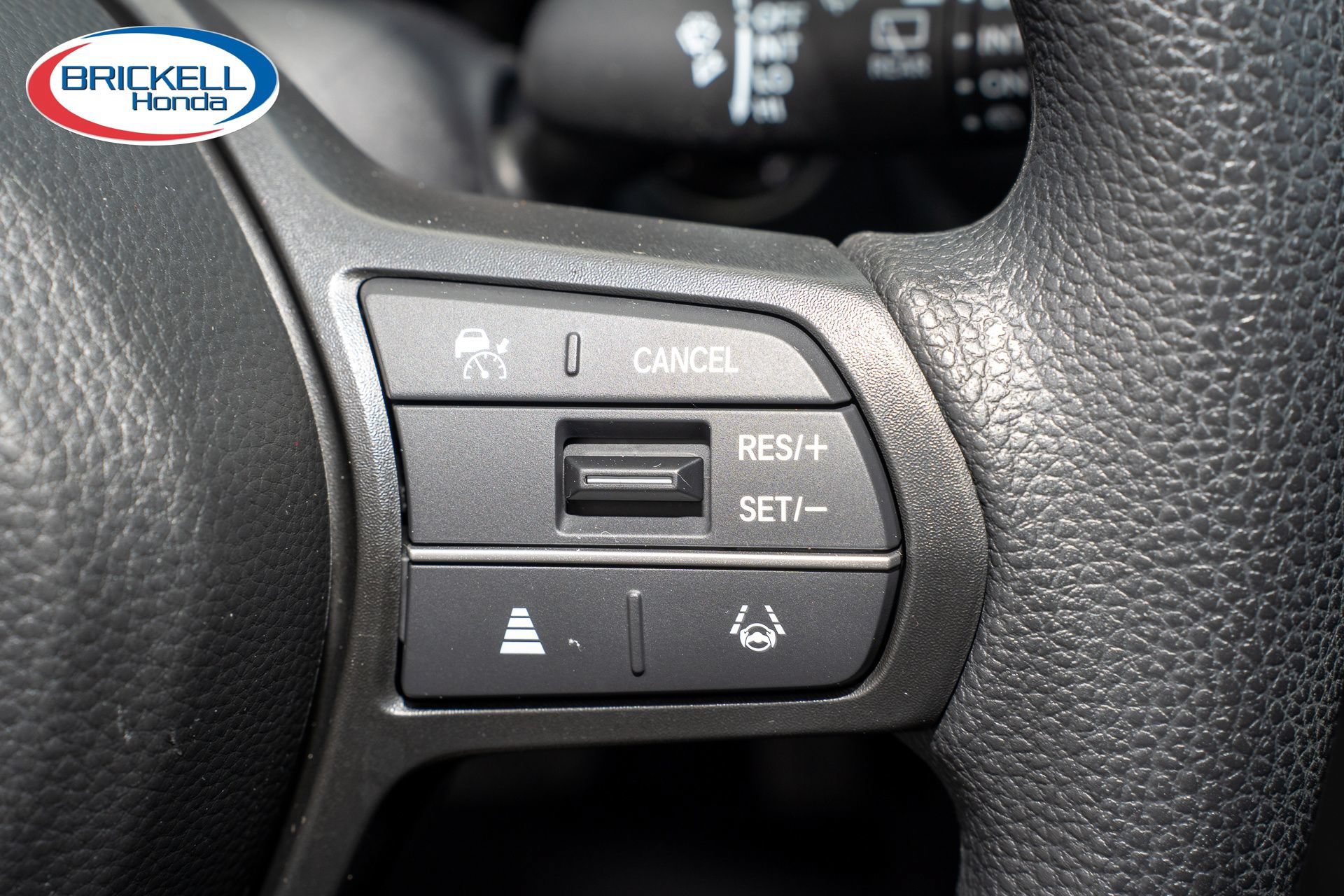 Certified 2024 Honda HR-V LX image 30