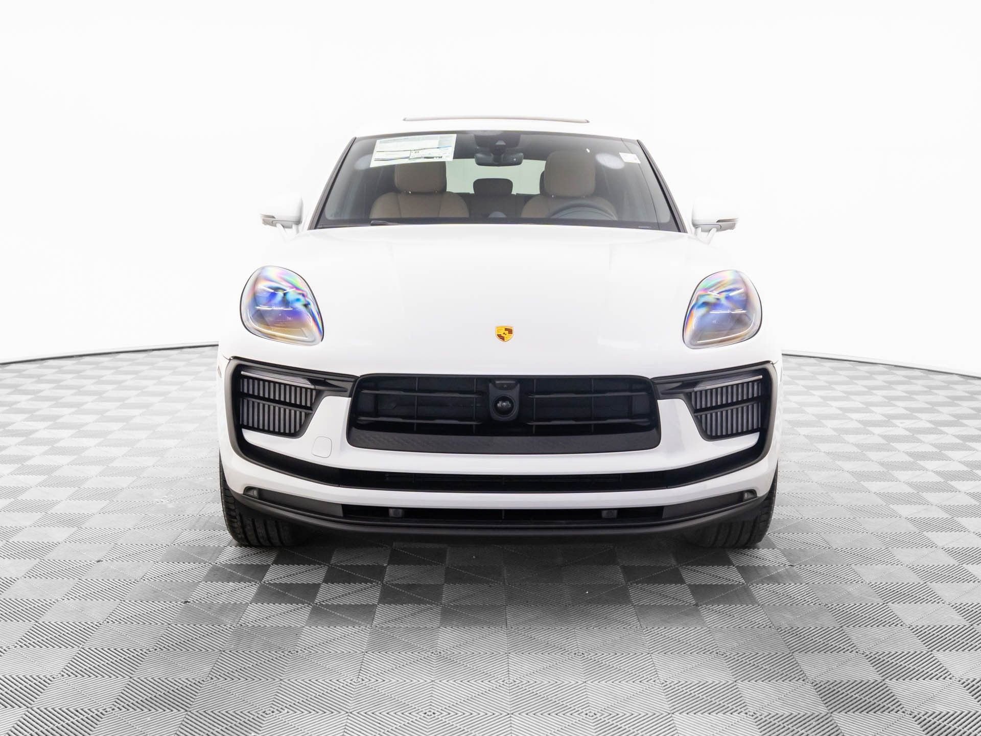 New 2026 Porsche Macan S image 9