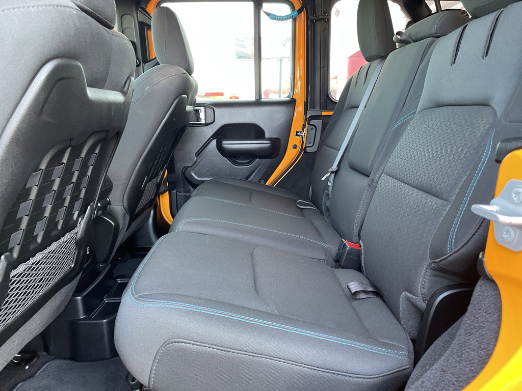 Used 2021 Jeep Wrangler Unlimited Rubicon 4xe w/ Steel Bumper Group image 19