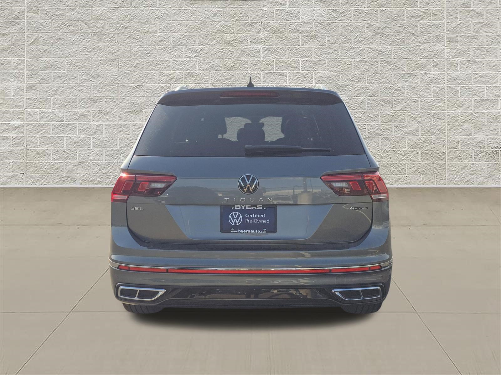 Certified 2023 Volkswagen Tiguan SEL R-Line AWD/4WD image 6