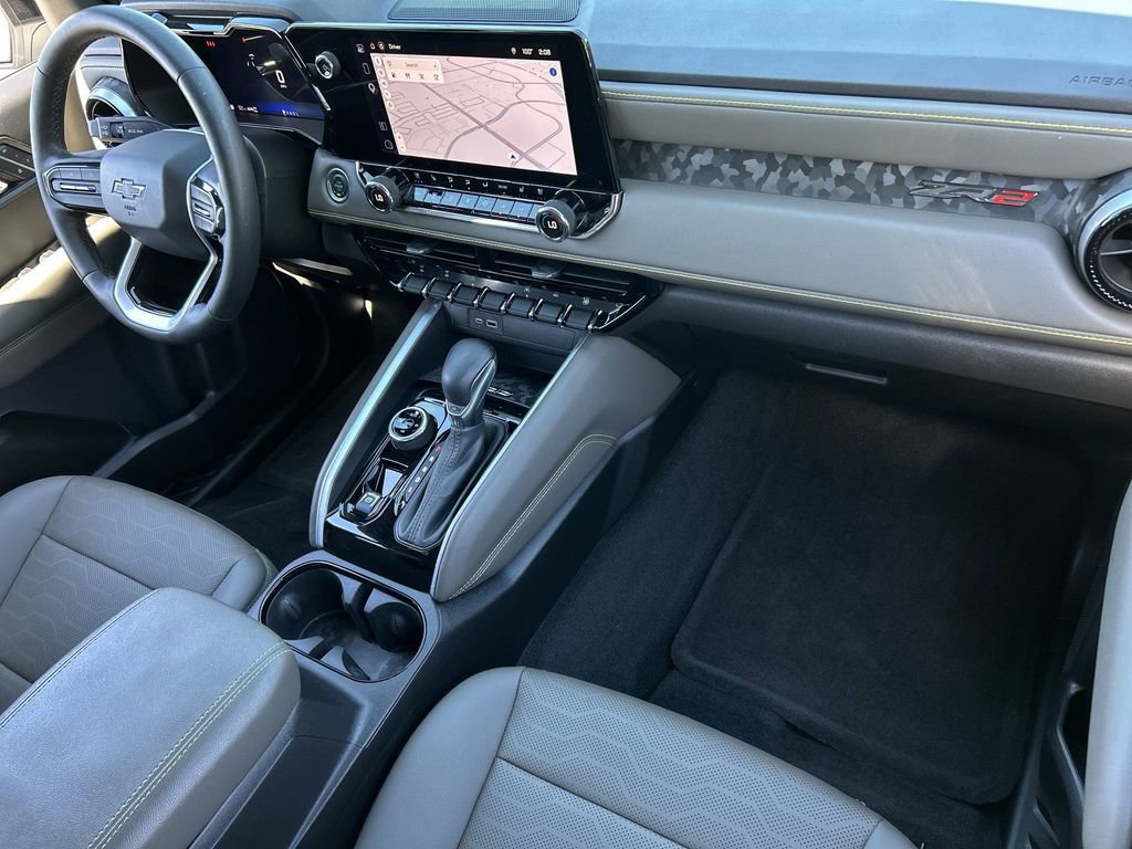 Used 2025 Chevrolet Colorado ZR2 w/ Midnight Edition AWD/4WD image 29