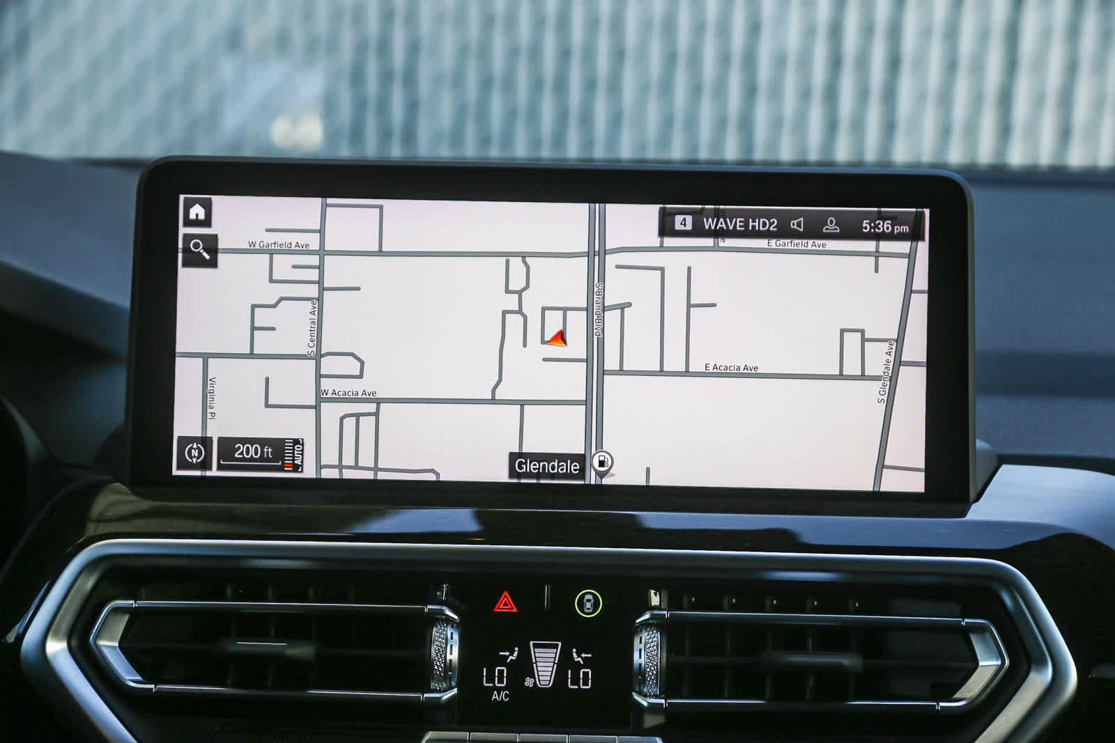 Used 2025 BMW X4 xDrive30i w/ Premium Package image 11