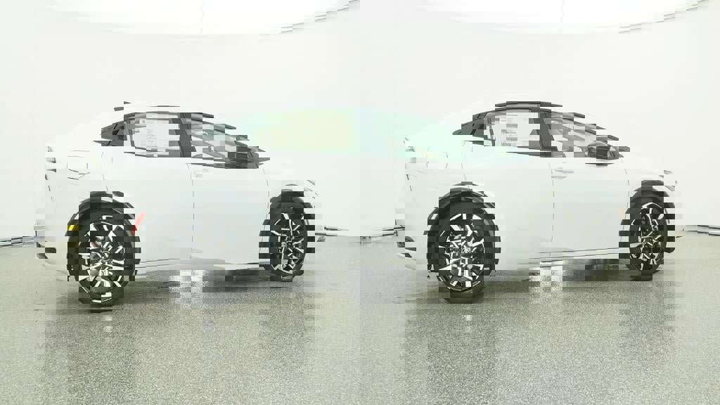 New 2026 Toyota Prius Plug-In Hybrid image 26