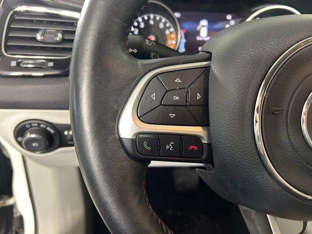 Used 2017 Jeep Compass Limited AWD/4WD image 16