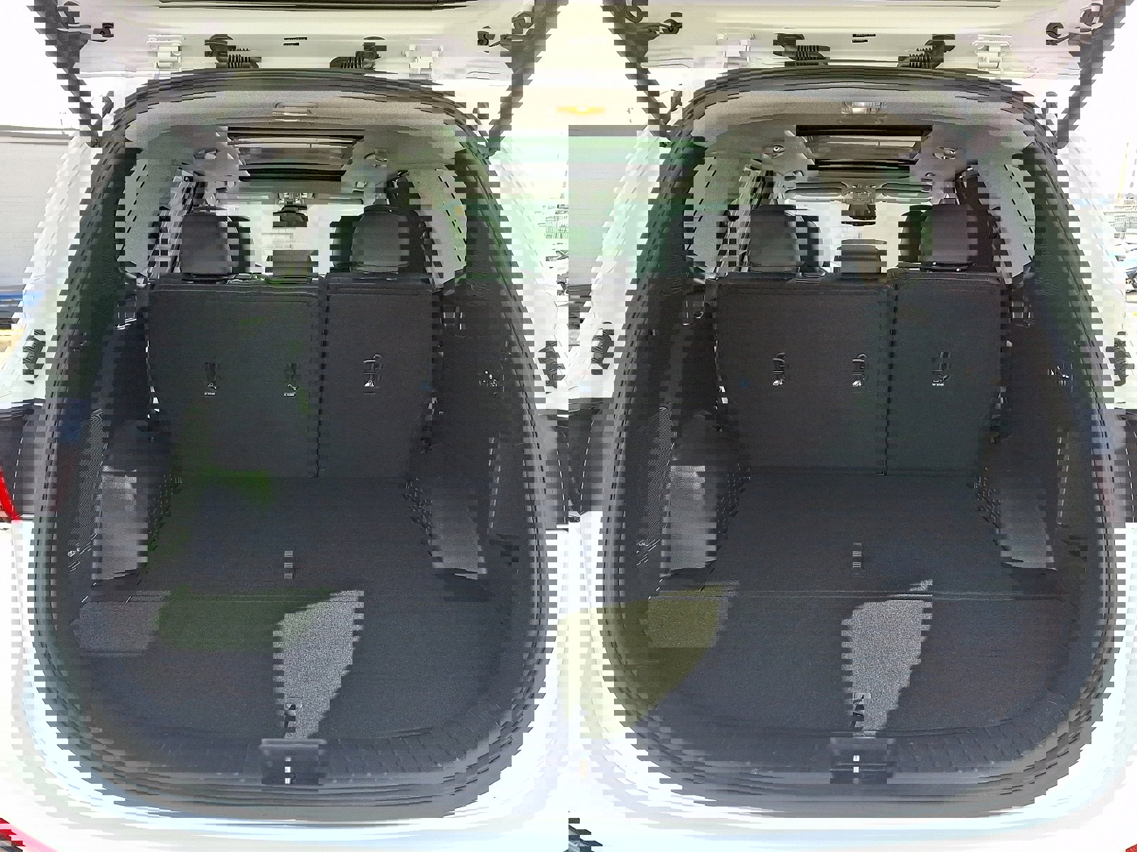 Used 2020 Hyundai Santa Fe Limited image 30