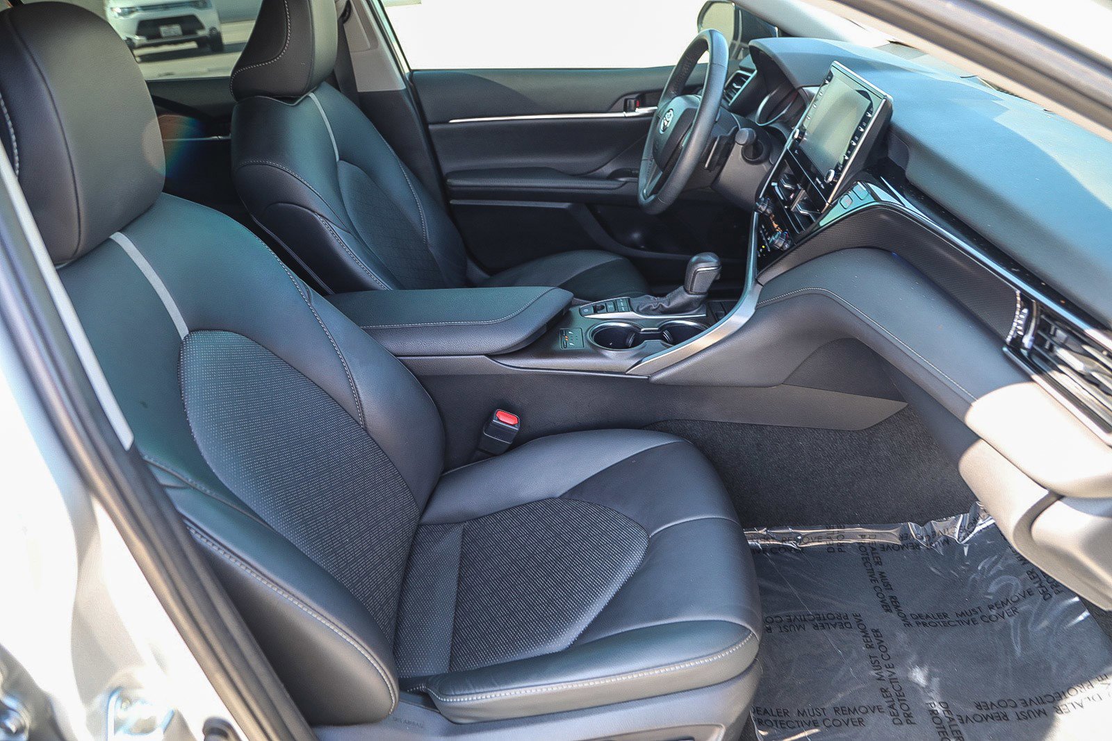 Used 2024 Toyota Camry XSE image 16