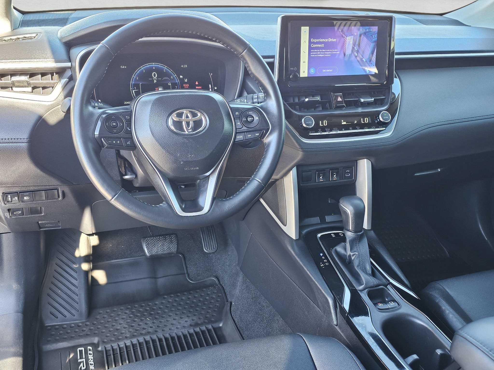 Used 2025 Toyota Corolla Cross XLE w/ Convenience Package FWD image 35
