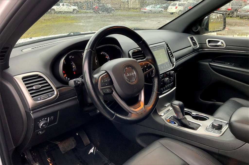 Used 2022 Jeep Grand Cherokee Limited image 18