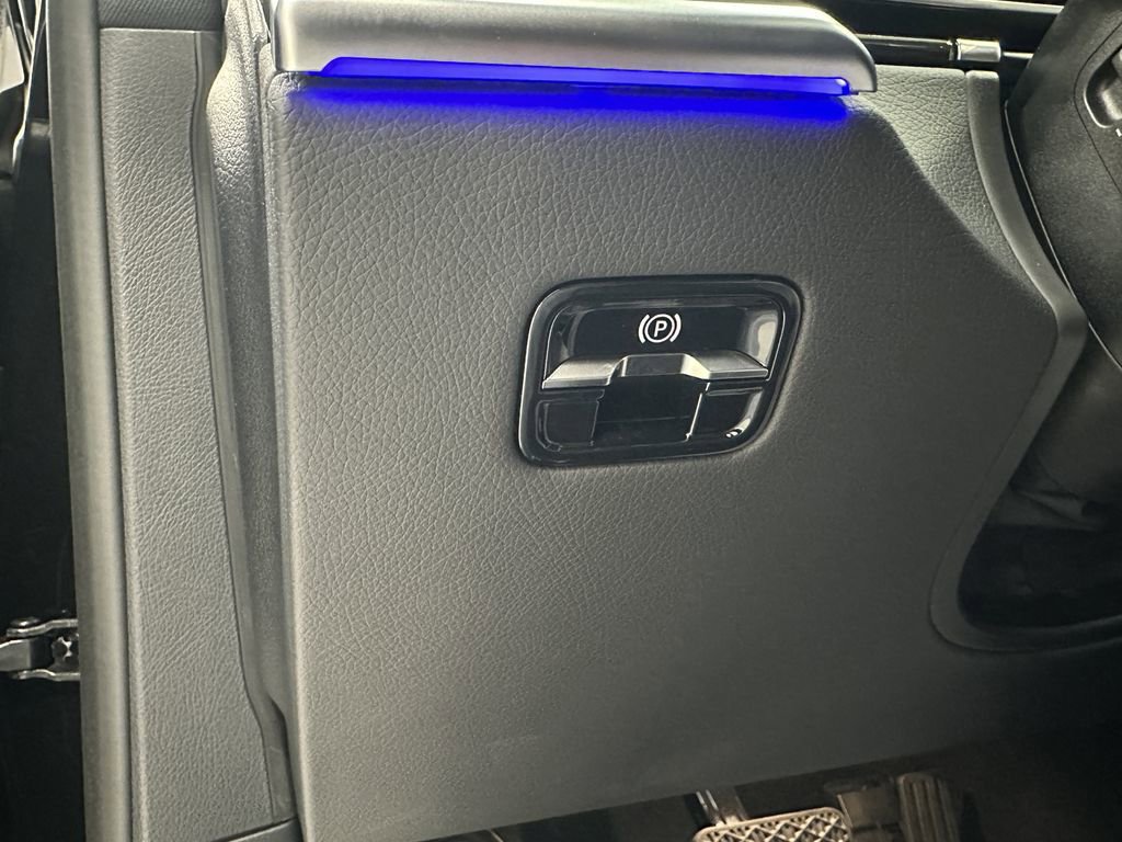 Certified 2025 Mercedes-Benz S 580e 4MATIC Sedan image 35
