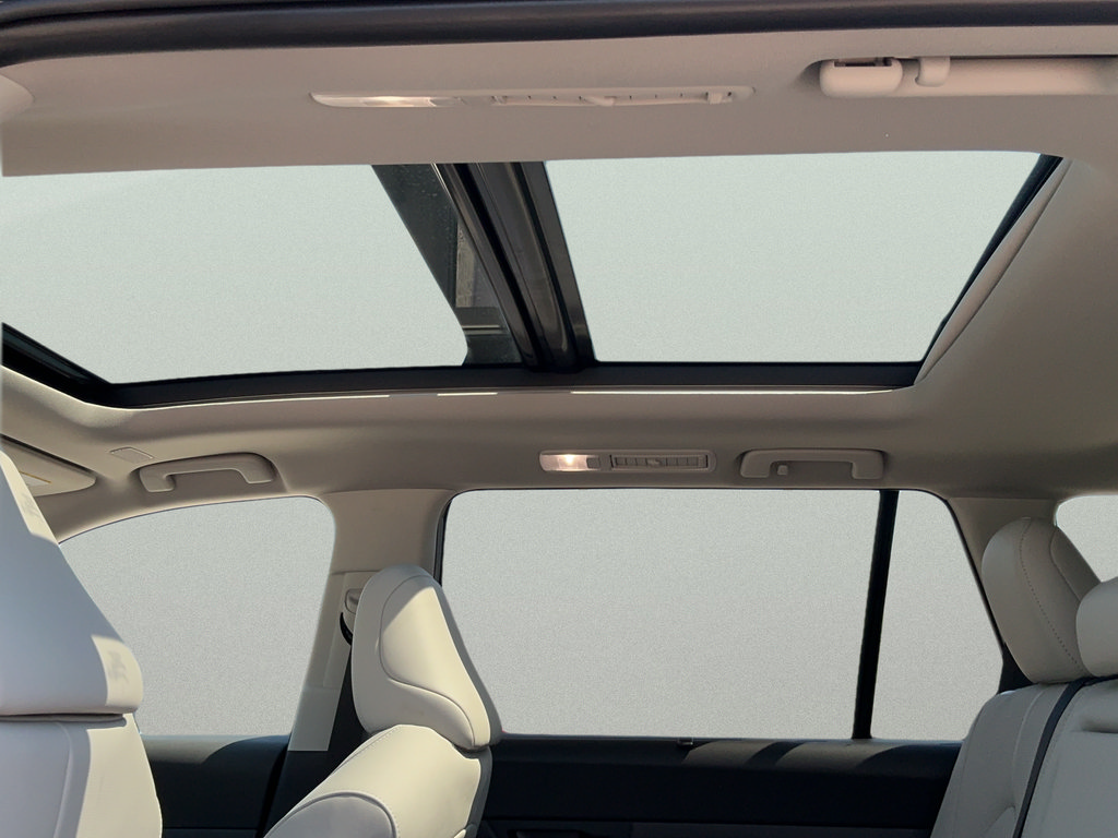 New 2026 Toyota Grand Highlander FWD image 19