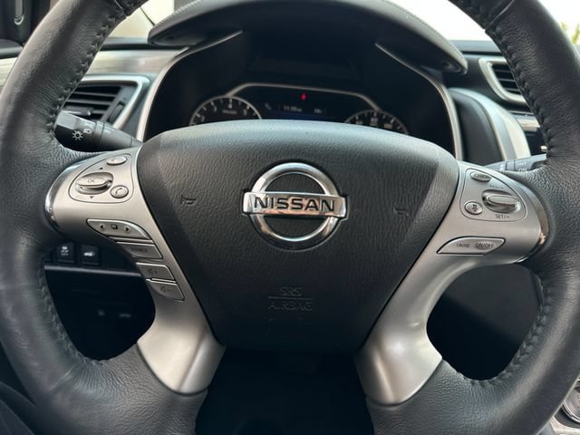 Used 2018 Nissan Murano SL w/ Midnight Edition Package FWD image 25