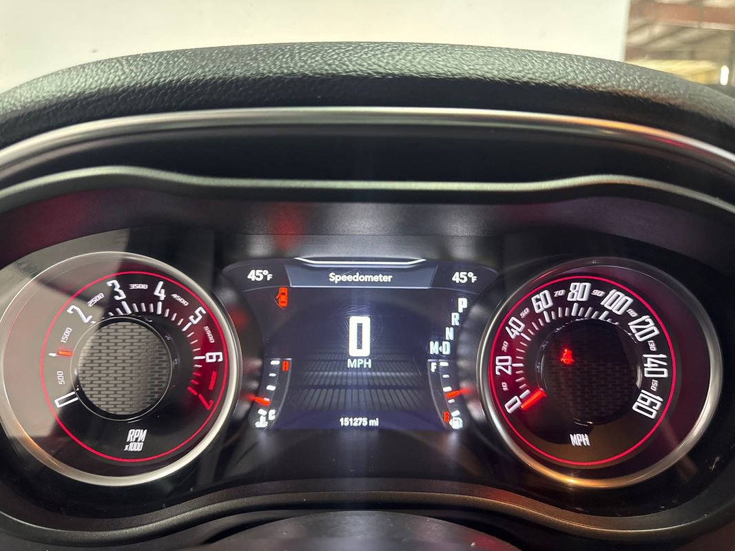 Used 2016 Dodge Challenger SXT w/ Driver Convenience Group image 14