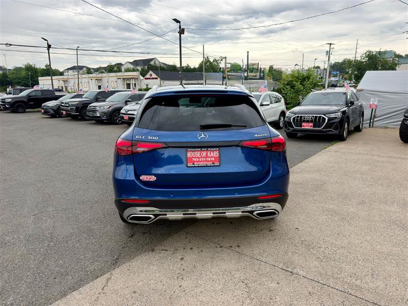 Used 2026 Mercedes-Benz GLC 300 4MATIC image 3