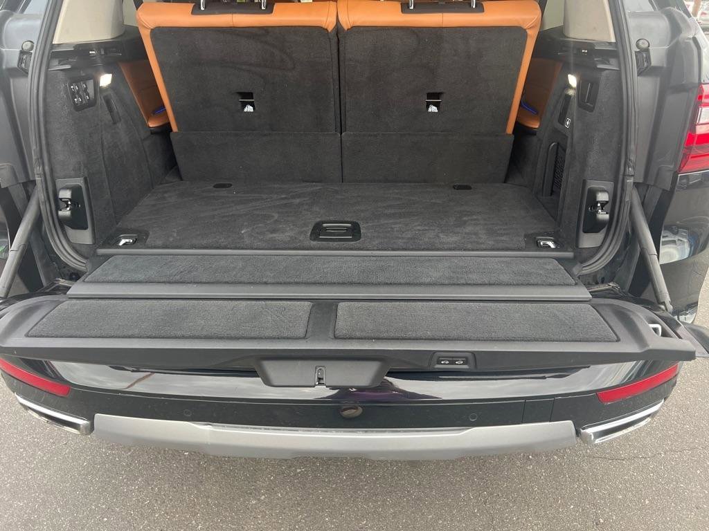 Used 2019 BMW X7 xDrive40i w/ Premium Package image 9