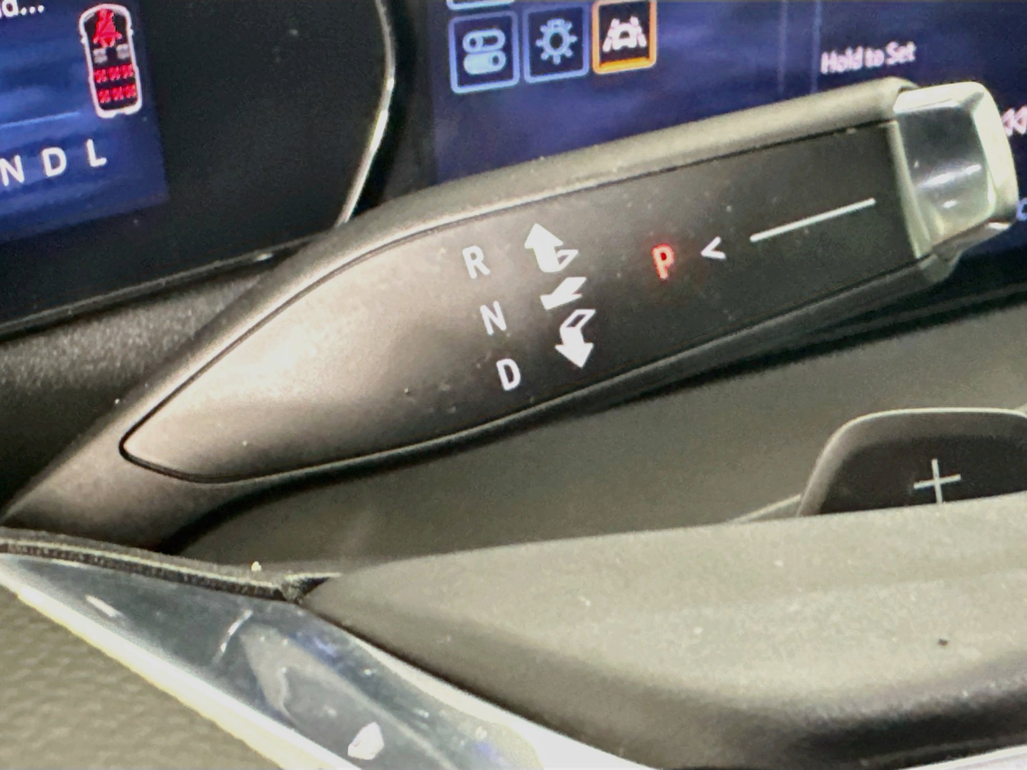 Used 2024 Chevrolet Traverse LS FWD image 23