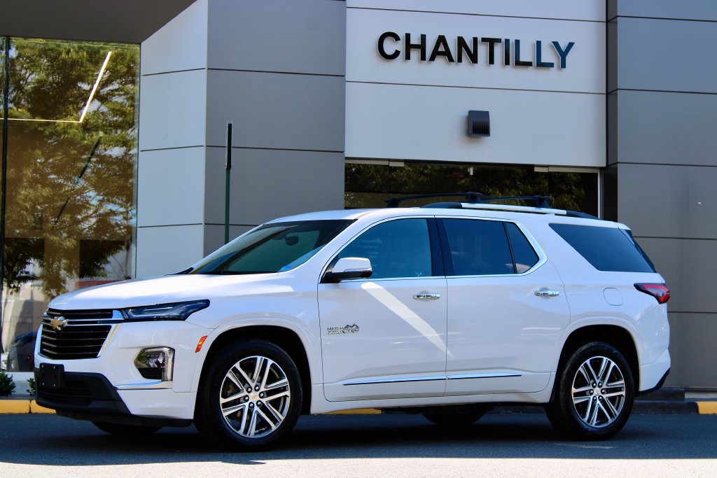 Used 2023 Chevrolet Traverse High Country w/ LPO, Cargo Package