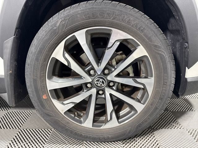 Certified 2023 Toyota Corolla Cross XLE w/ Convenience Package image 11