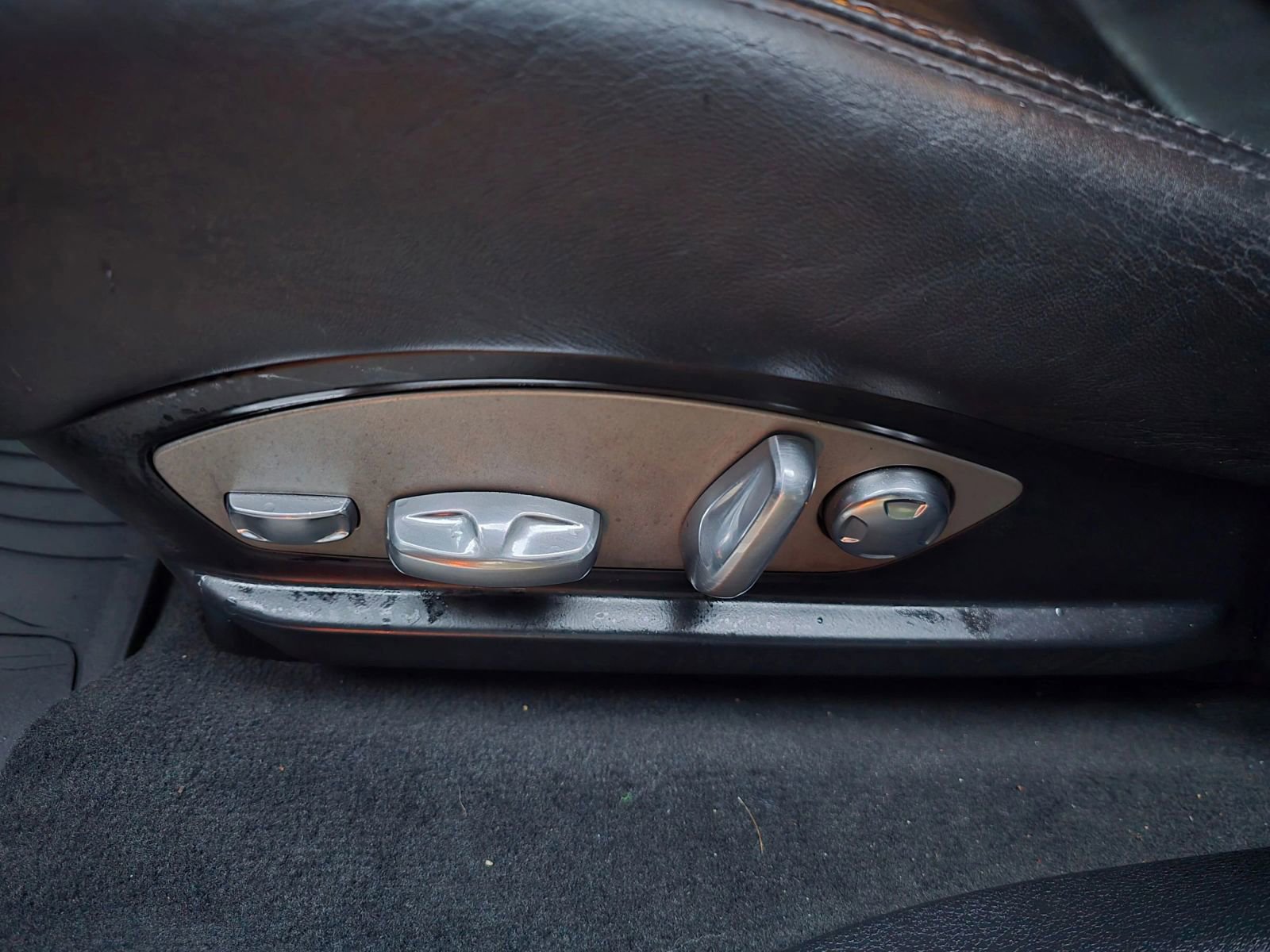 Used 2012 Porsche Panamera S image 26