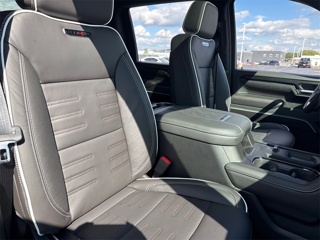 New 2026 GMC Sierra 2500 AT4X image 39