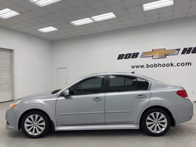 Used 2012 Subaru Legacy 3.6R Limited w/ Utility Pkg 1 AWD/4WD image 8