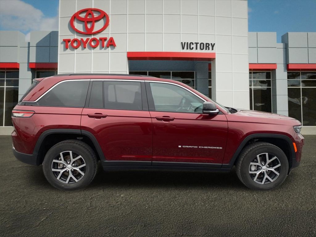 Used 2024 Jeep Grand Cherokee Limited video 2