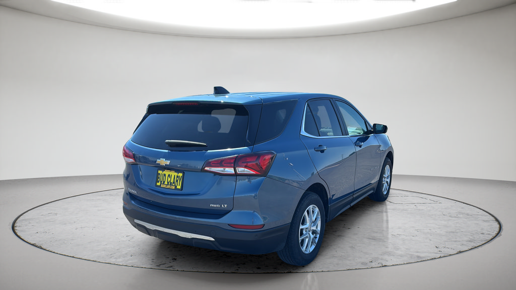 Used 2024 Chevrolet Equinox LT AWD/4WD image 9