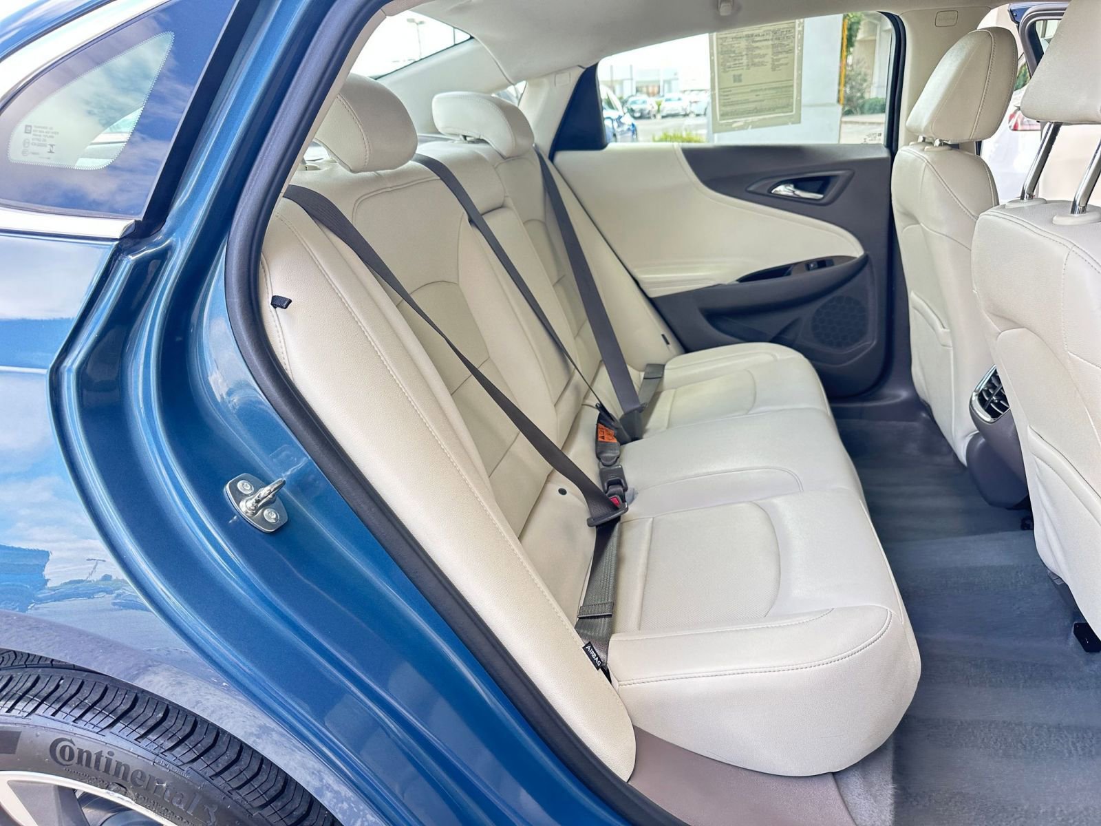 Used 2024 Chevrolet Malibu LT image 39