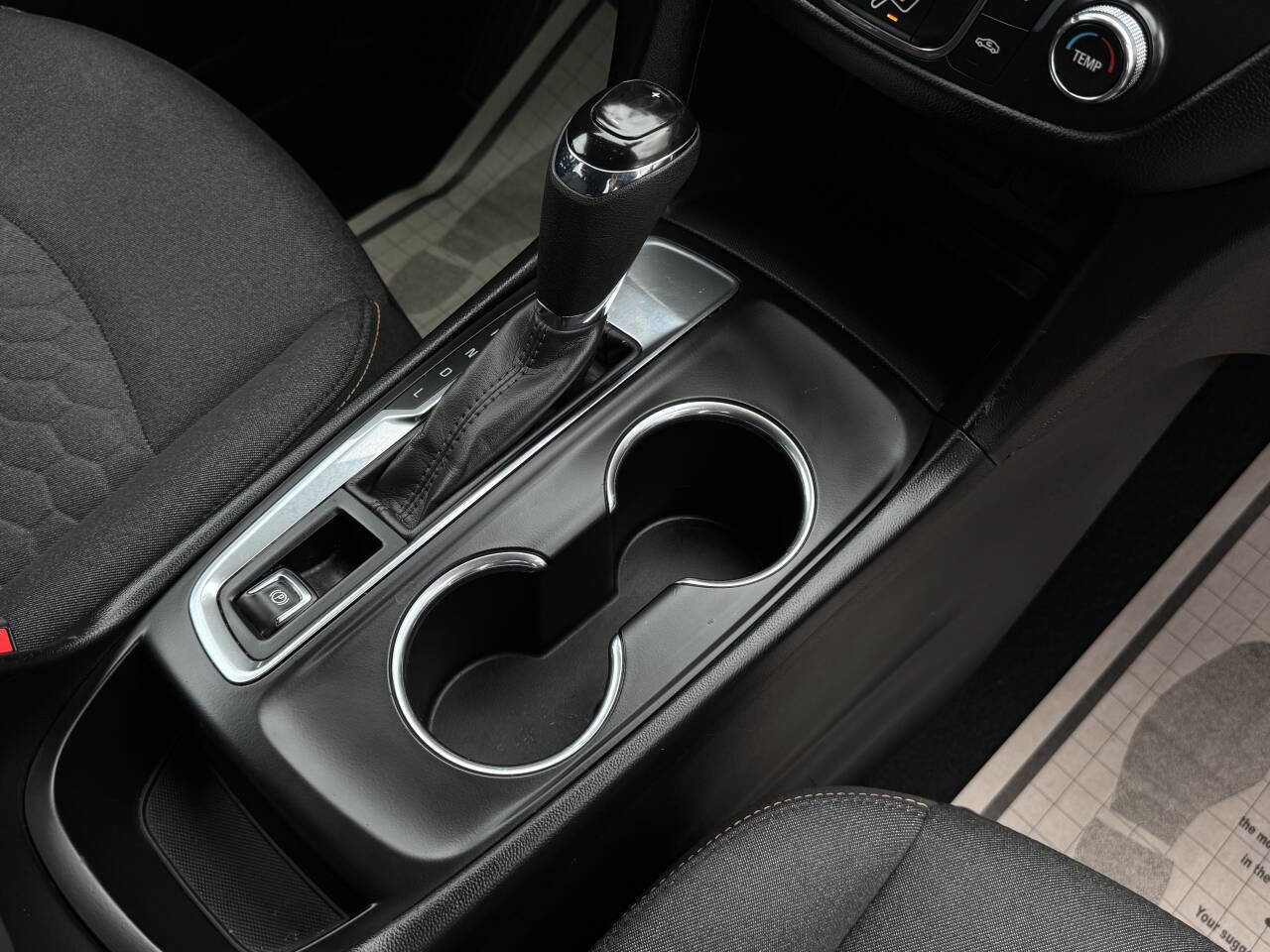 Used 2020 Chevrolet Equinox LT image 29
