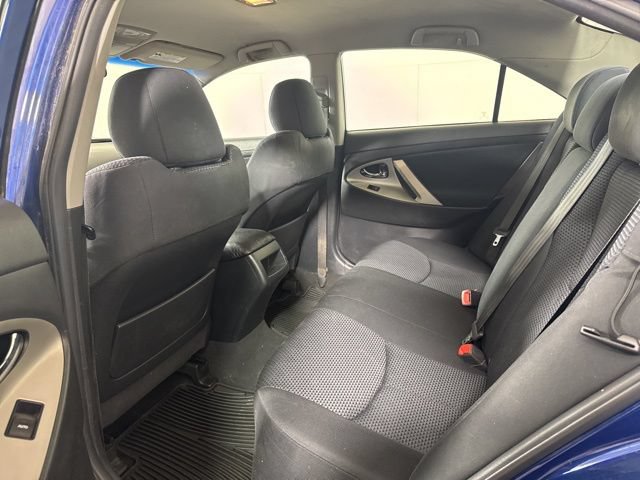 Used 2011 Toyota Camry SE w/ Fleet Convenience Pkg FWD image 12