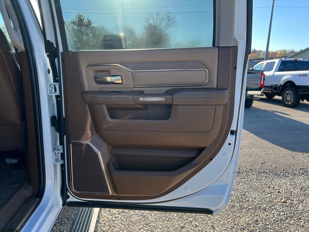 Used 2024 RAM 3500 Limited w/ Safety Group image 18