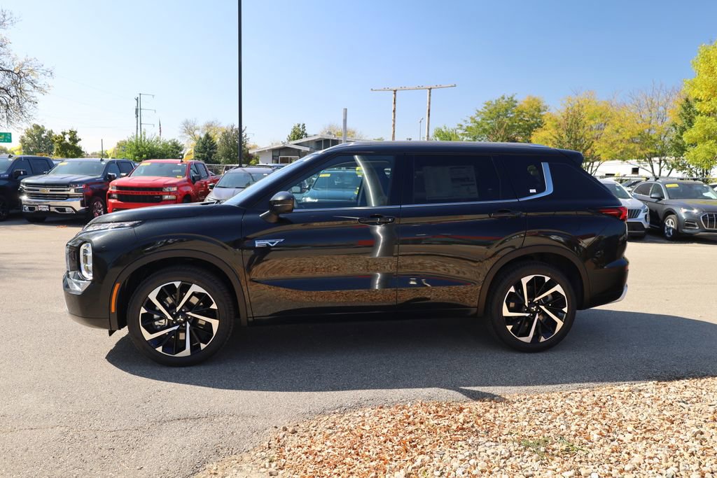 New 2025 Mitsubishi Outlander SEL image 6