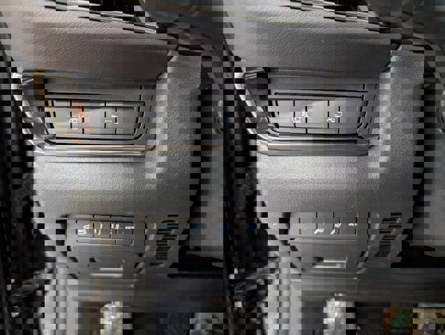 New 2025 MAZDA CX-30 AWD 2.5 S w/ Premium Package image 24