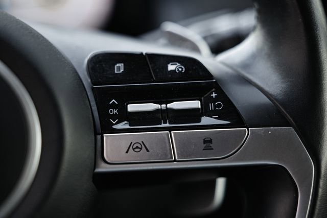 Used 2022 Hyundai Tucson Limited image 34