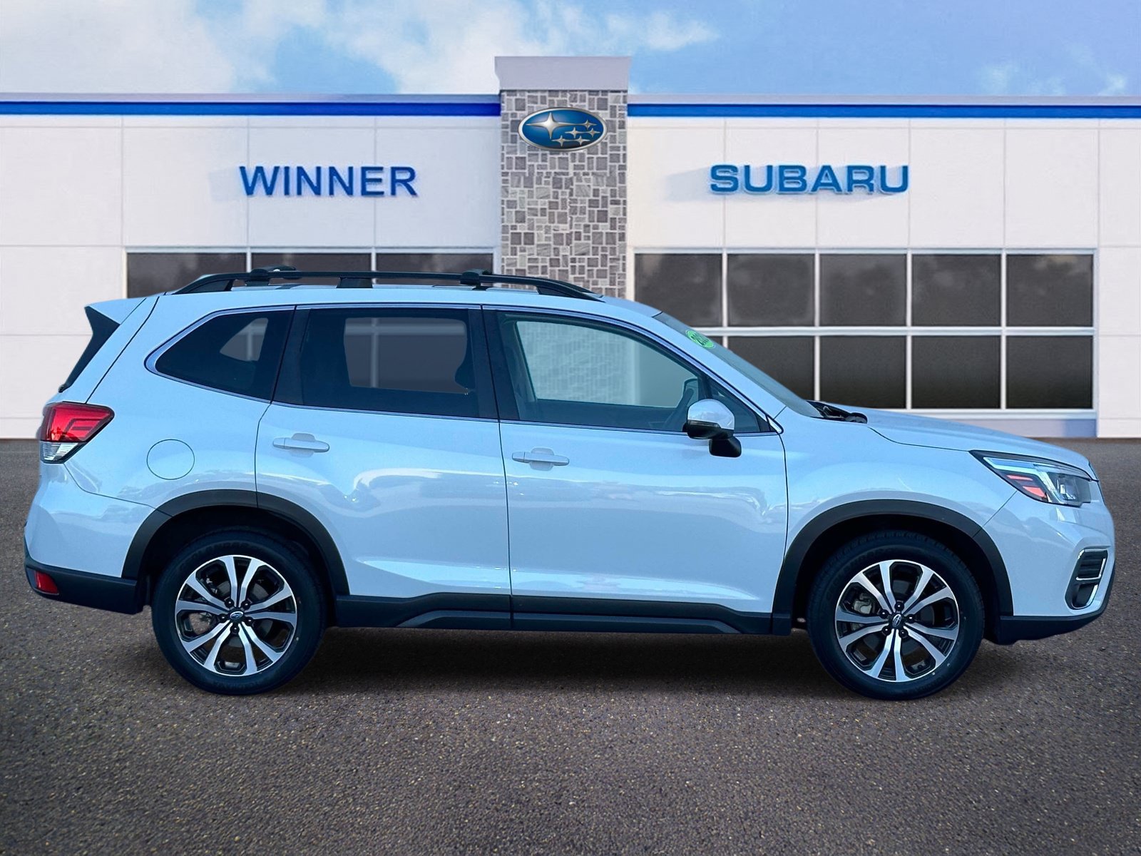 Used 2020 Subaru Forester Limited w/ Popular Package #3 AWD/4WD image 6
