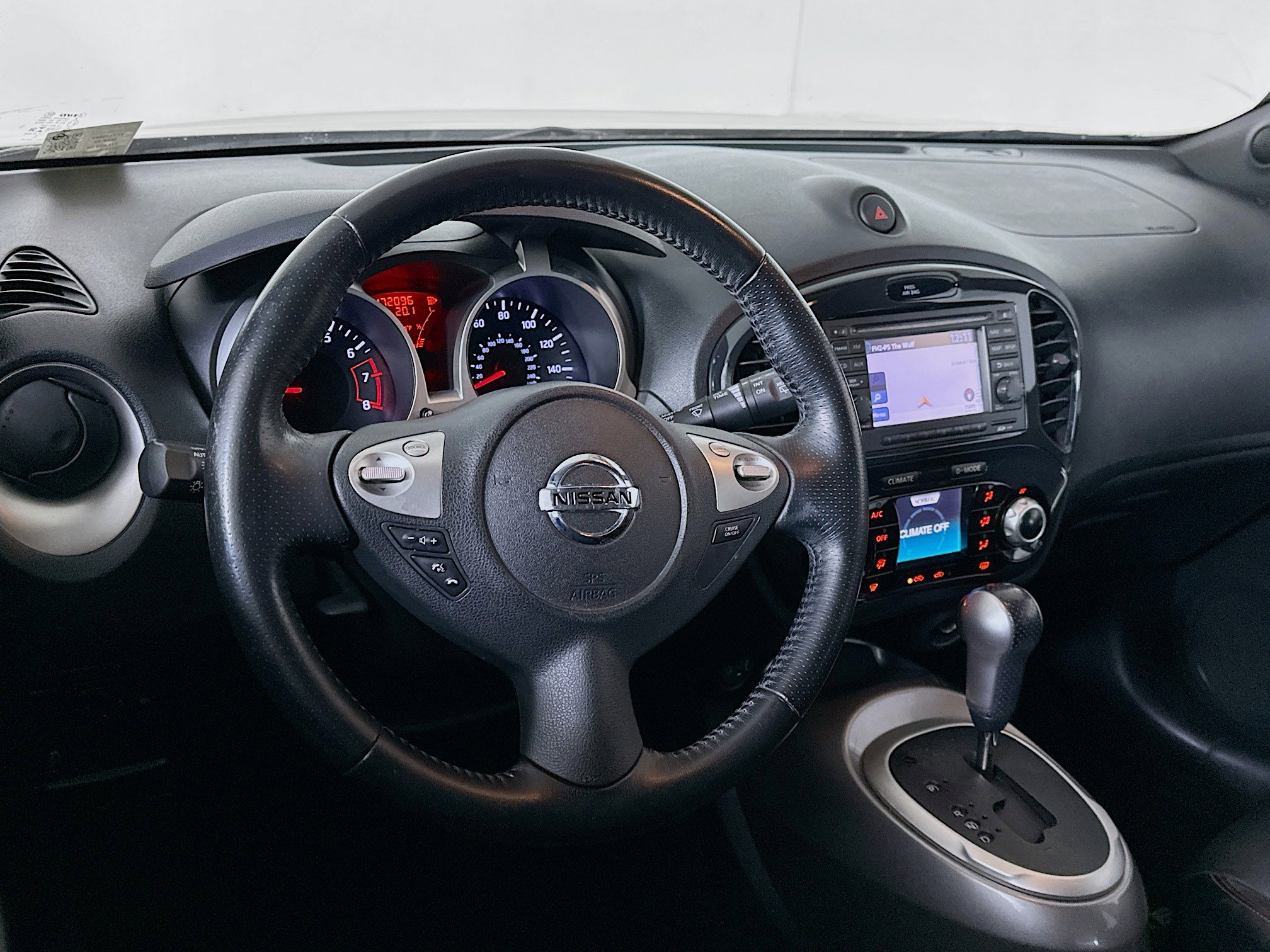 Used 2012 Nissan Juke SL image 18