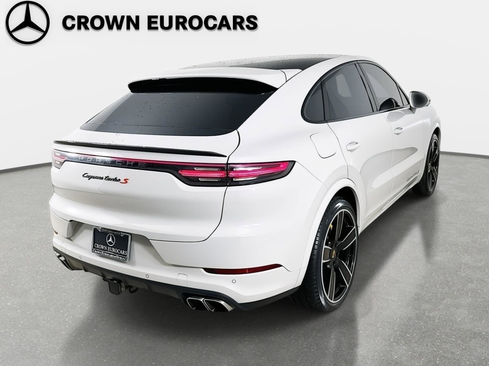 Used 2020 Porsche Cayenne Turbo S image 5