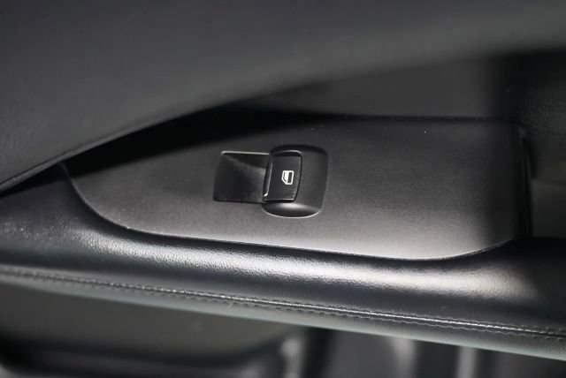 Used 2017 Lincoln MKZ Select w/ Climate Package FWD image 39