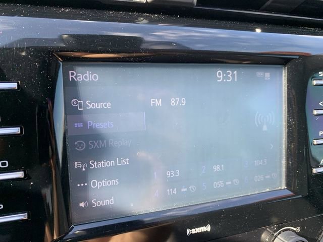 Certified 2020 Toyota Camry SE image 24