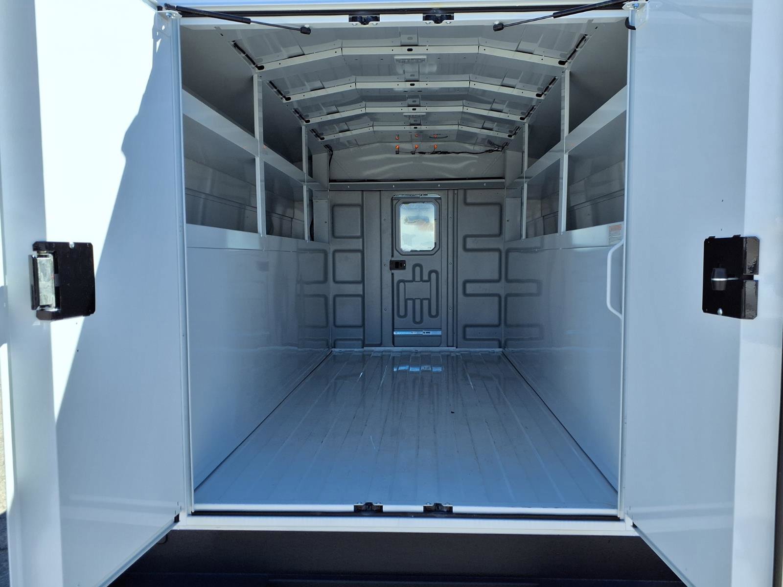 New 2025 GMC Savana 3500 w/ Power Convenience Package RWD image 4