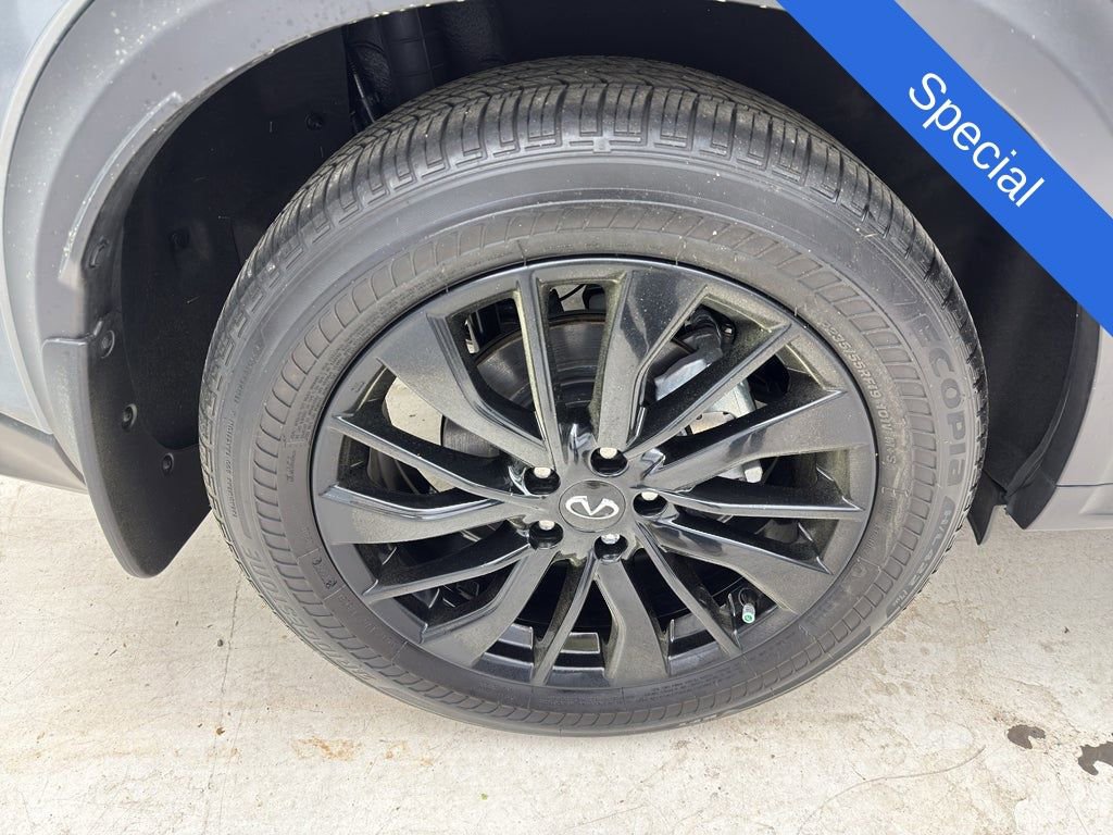 Used 2023 INFINITI QX50 Luxe image 13