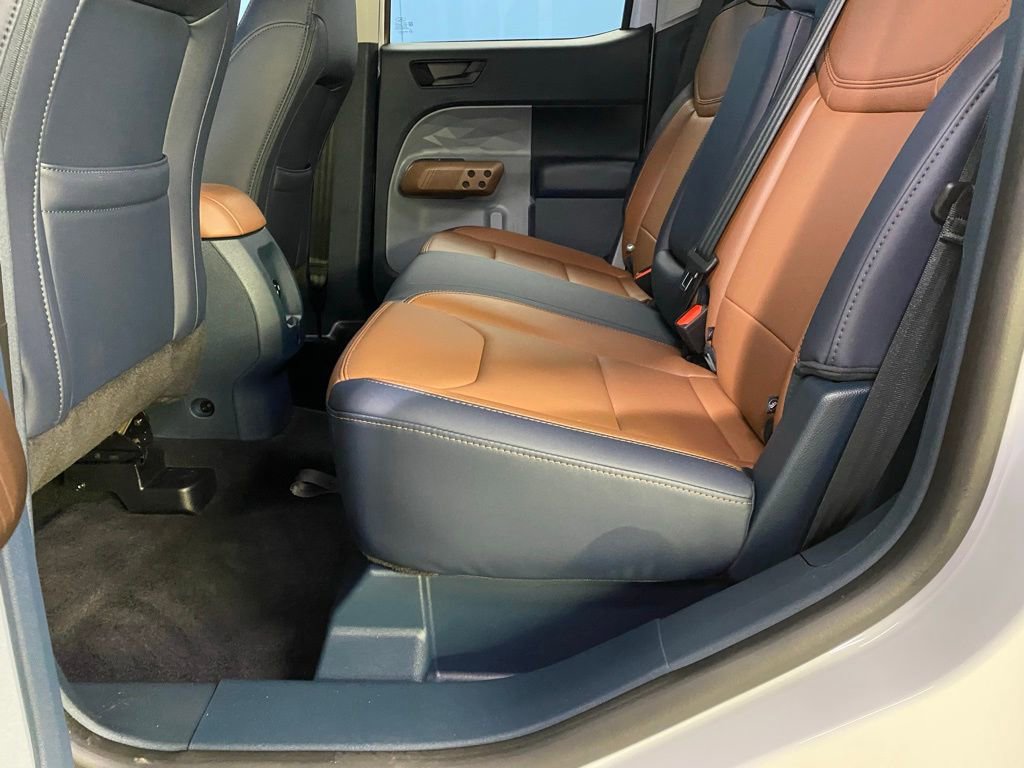 Used 2023 Ford Maverick Lariat image 36