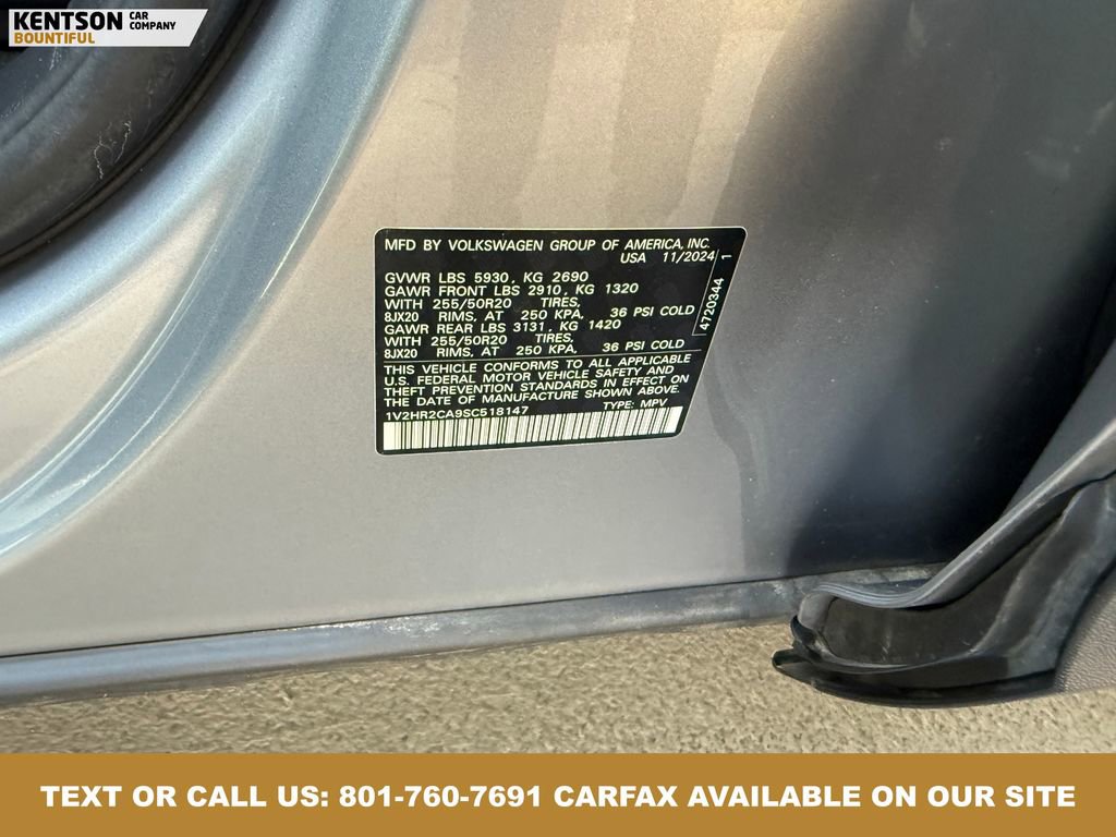 Used 2025 Volkswagen Atlas SE image 40