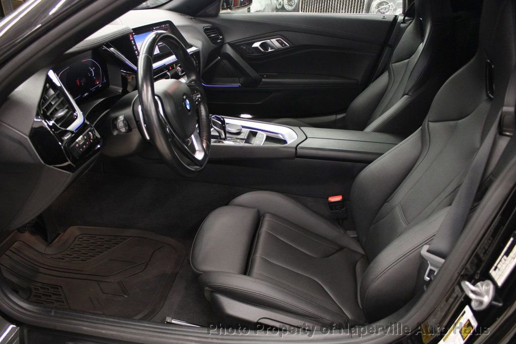 Used 2022 BMW Z4 sDrive30i w/ Driving Assistance Package image 18