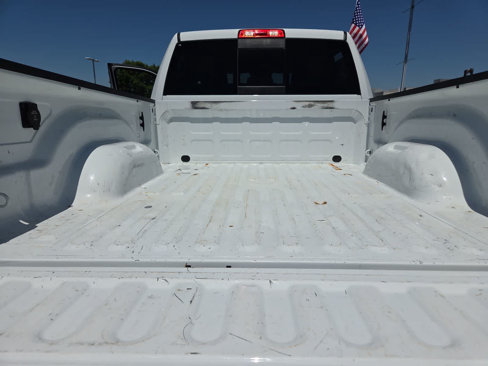 Used 2024 RAM 2500 Laramie w/ Safety Group AWD/4WD image 27