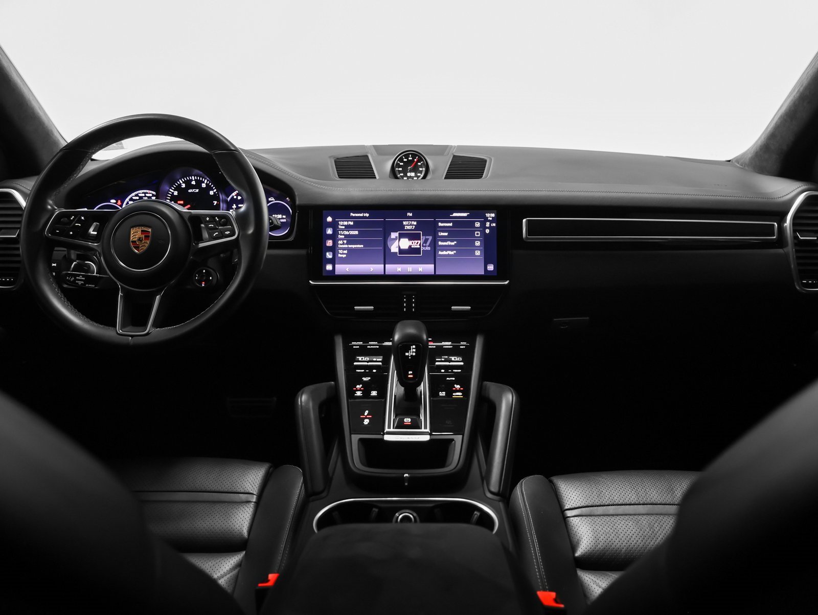 Used 2023 Porsche Cayenne GTS image 35