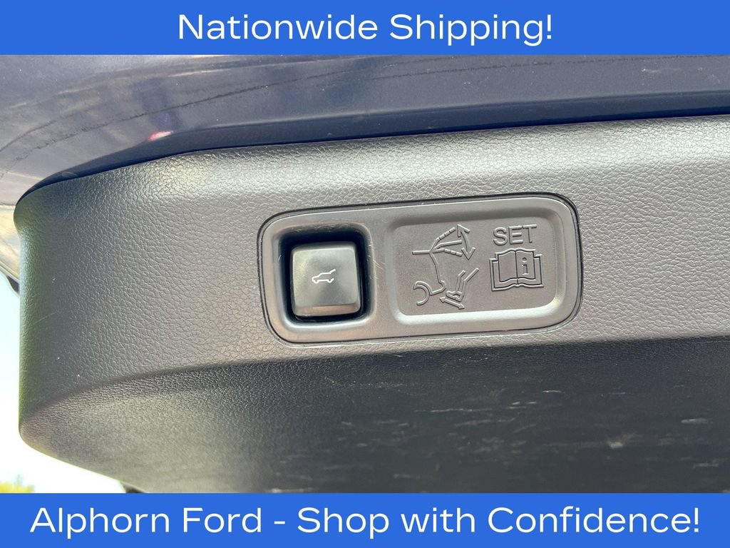 Used 2023 Ford Expedition Limited AWD/4WD image 26