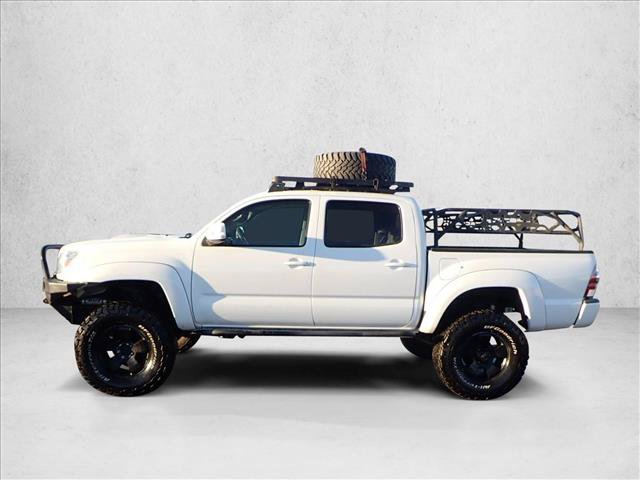 Used 2013 Toyota Tacoma 4x4 Double Cab w/ TRD Sport Pkg image 2