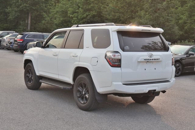 Used 2021 Toyota 4Runner SR5 Premium w/ Moonroof Package AWD/4WD image 5