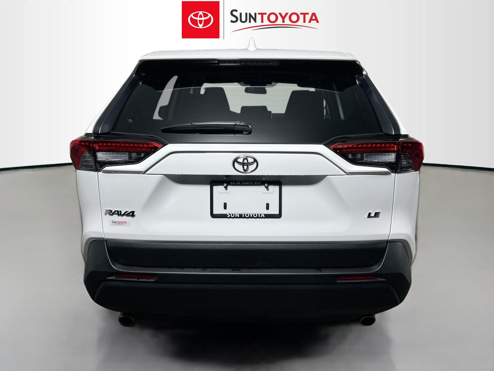 Used 2025 Toyota RAV4 LE FWD image 5